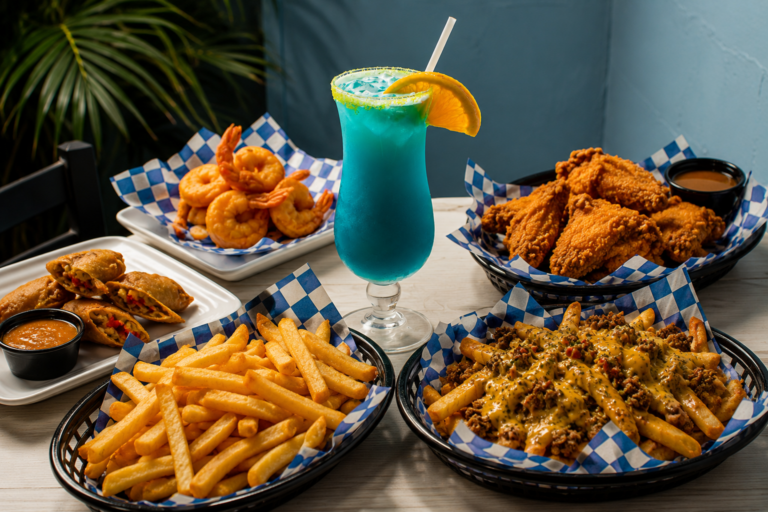 THE ULTIMATE GUIDE TO PAIRING CARIBBEAN FOOD WITH COCKTAILS