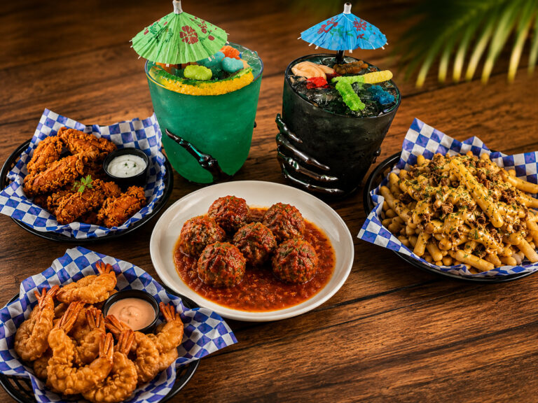 Caribbean Happy Hour vs Traditional Bar Happy Hour: What’s the Difference?